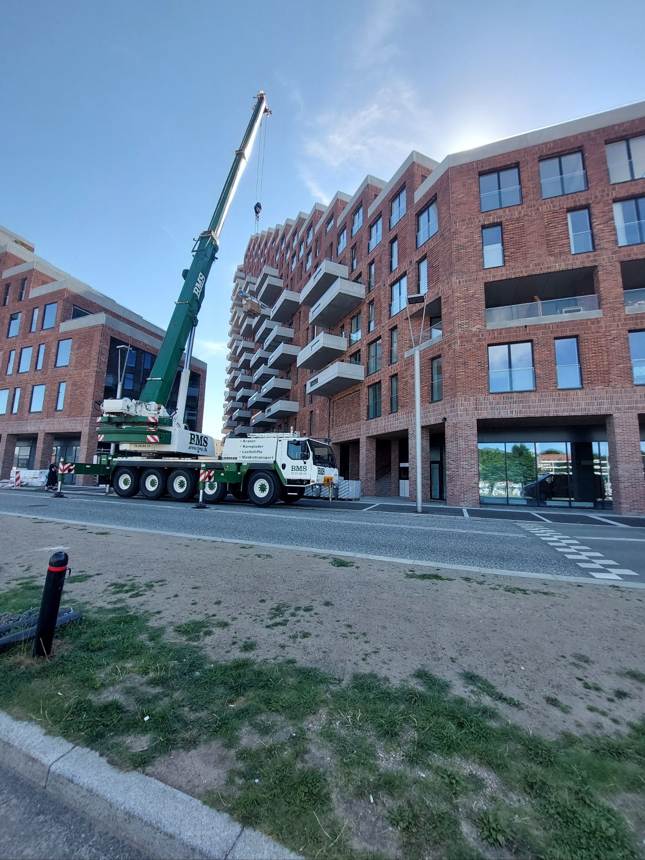 Sikker hejsning af køkken til 10. etage i samarbejde med BMS - billede 3