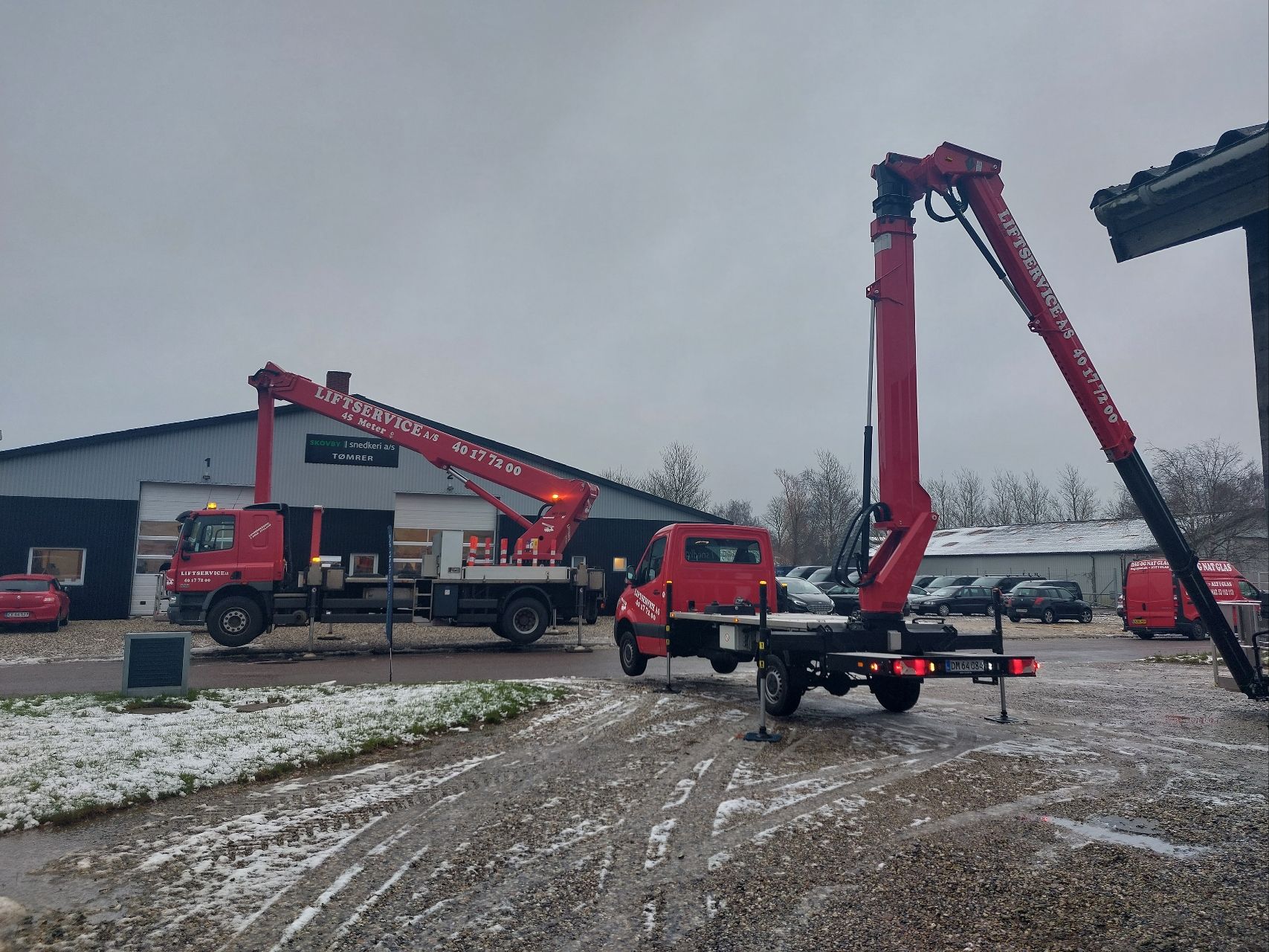 Husmesse ude ved Skovby Snedkeri - billede 3