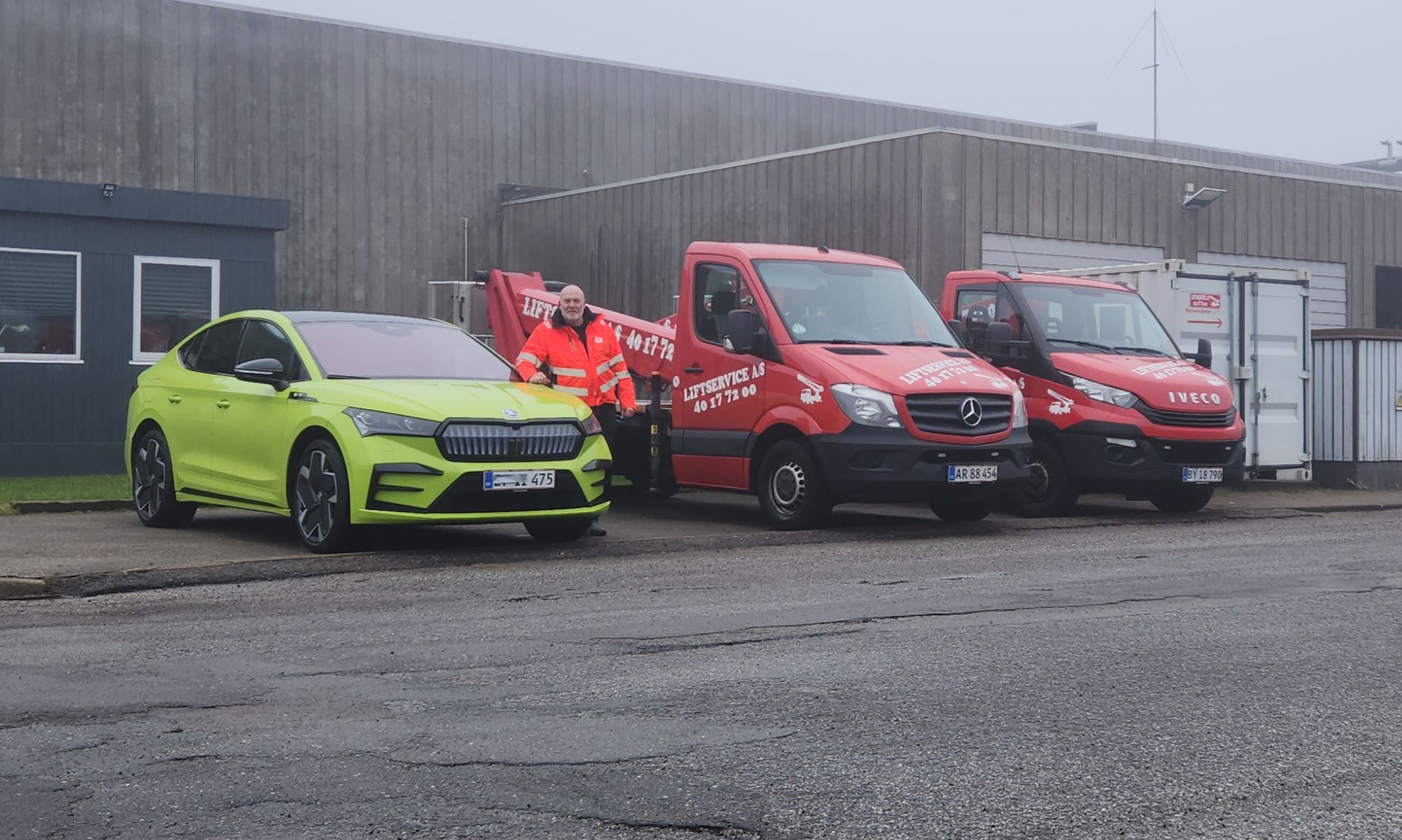 Liftservice kører grønt med ny SKODA ENYAQ elbil