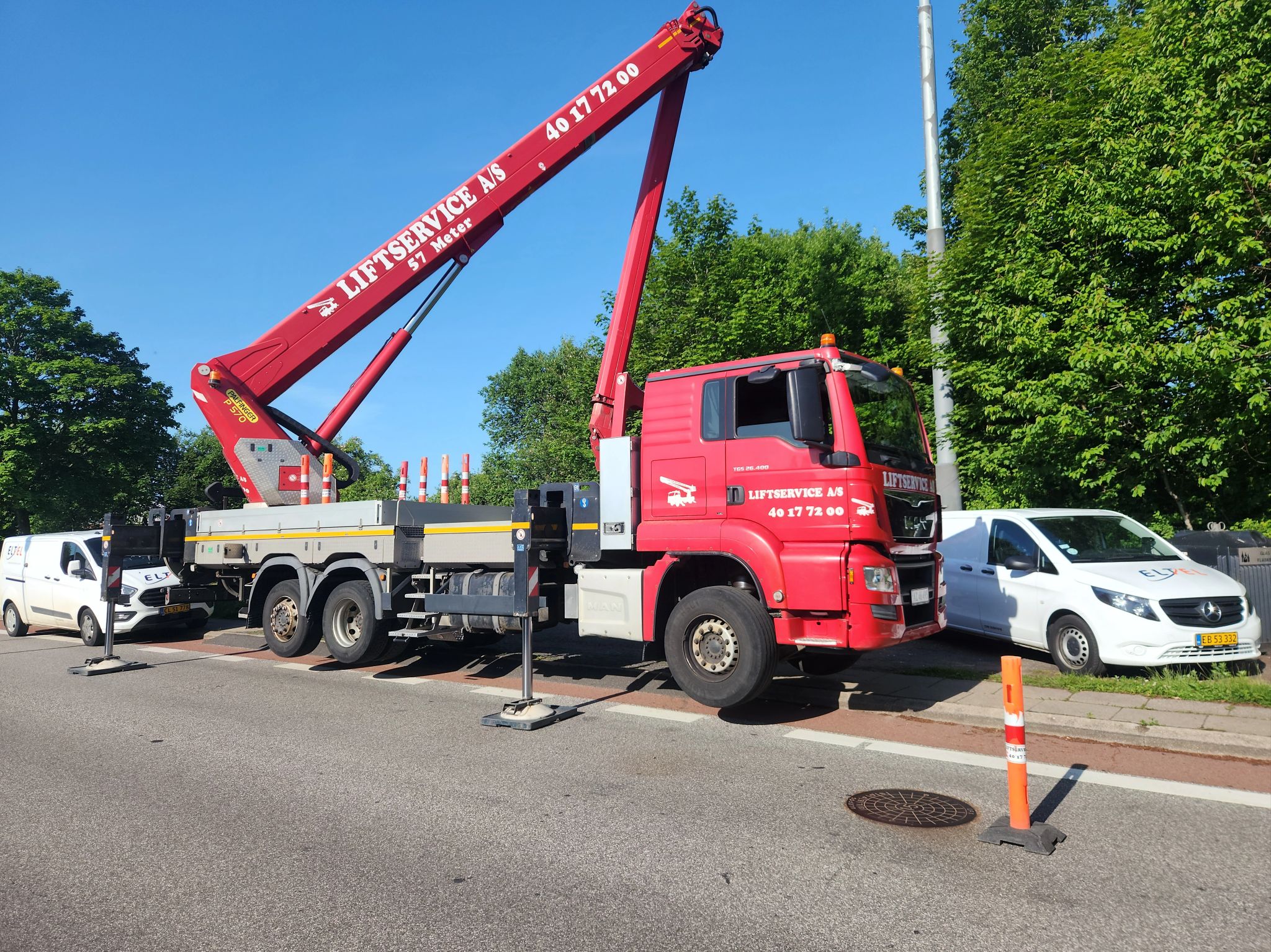 En solskinsdag med kundebesøg - billede 2
